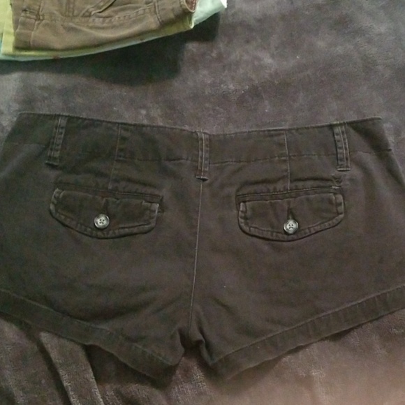 American Eagle shorts - Picture 2 of 3